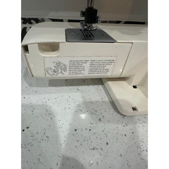Brother VX-1120 Sewing Machine Tested and Works with Manual - Picture 5 of 5